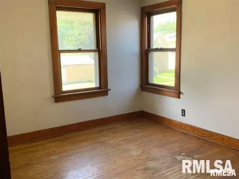 100 N 3rd St, Clinton, IA 52732 photo 16