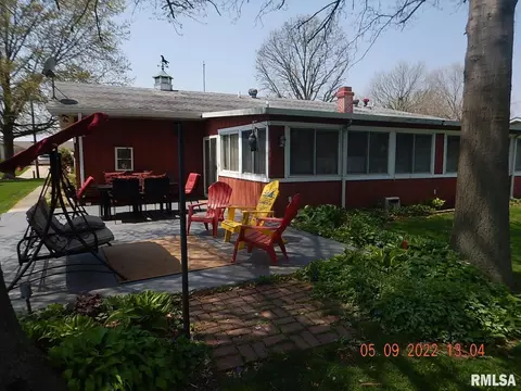 604 Midland Dr, Kewanee, IL 61443 photo 6