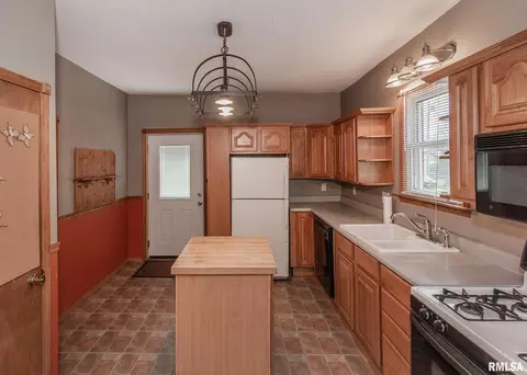 514 16th Ave, Moline, IL 61265 photo 8