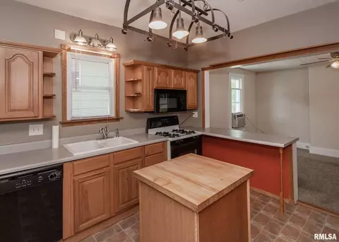 514 16th Ave, Moline, IL 61265 photo 7