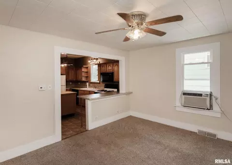 514 16th Ave, Moline, IL 61265 photo 6