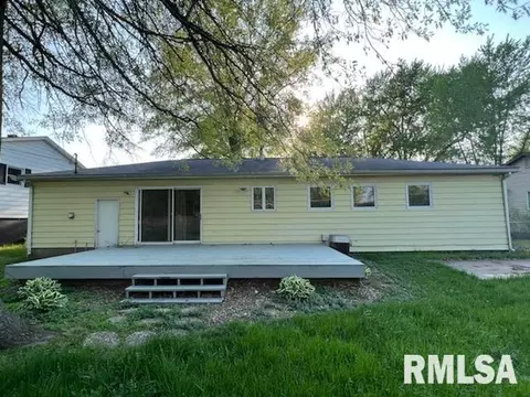 1617 12th St, Silvis, IL 61282 photo 9