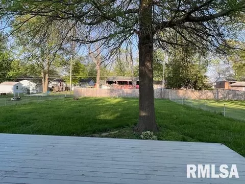 1617 12th St, Silvis, IL 61282 photo 10