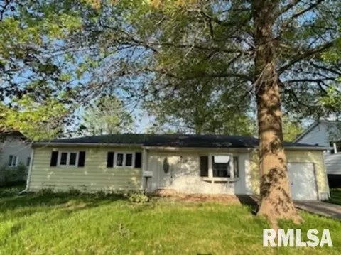 1617 12th St, Silvis, IL 61282 photo 1