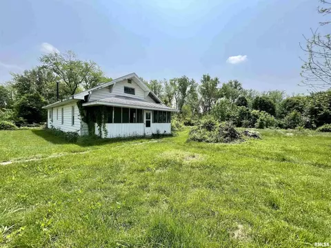 180 Schnake Ln, Eldorado, IL 62930 photo 2