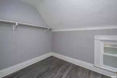 914 25th St, Moline, IL 61265 photo 21