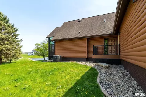 1 Skona Lk, Alpha, IL 61413 photo 4