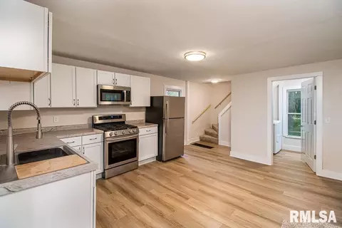 1830 26th Ave, Moline, IL 61265 photo 14