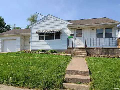 1219 12th Ave, Fulton, IL 61252 photo 1