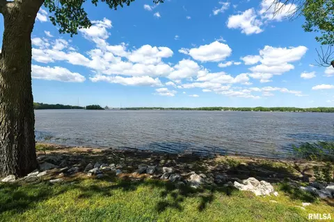 320 1st Ave, Hampton, IL 61256 photo 6