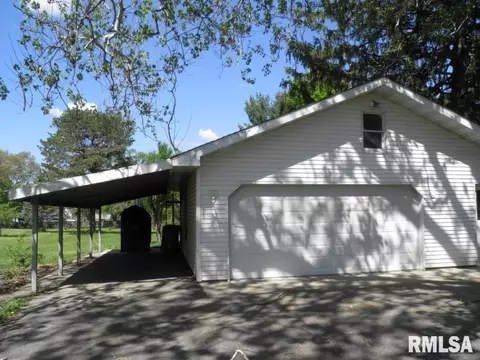 2105 West St, Thomson, IL 61285 photo 16