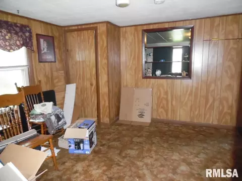 407 4th Ave E, Lyndon, IL 61261 photo 5