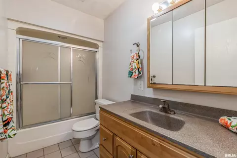 3414 15th St, Moline, IL 61265 photo 25