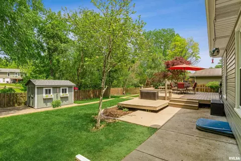 3414 15th St, Moline, IL 61265 photo 6