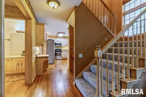 3610 72nd St, Moline, IL 61265 photo 8