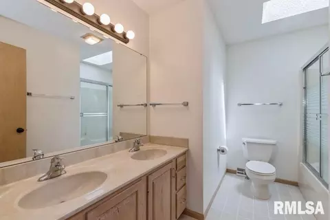 3610 72nd St, Moline, IL 61265 photo 27
