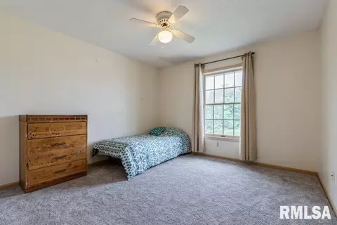 3610 72nd St, Moline, IL 61265 photo 24