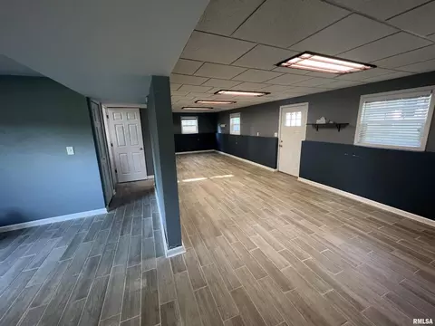 4610 51st St, Moline, IL 61265 photo 22