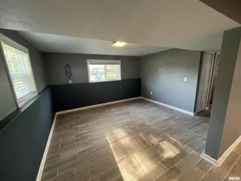 4610 51st St, Moline, IL 61265 photo 21
