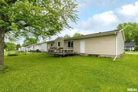 218 S Park View Dr, Eldridge, IA 52748 photo 22