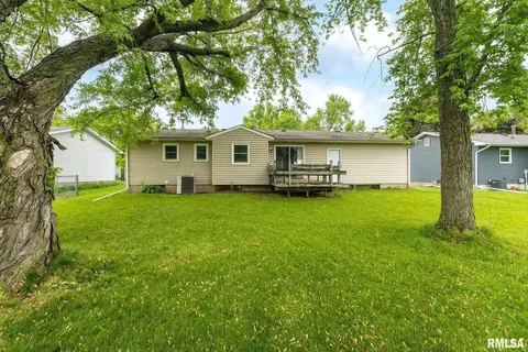 218 S Park View Dr, Eldridge, IA 52748 photo 24