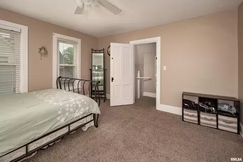 1025 14th Ave, Moline, IL 61265 photo 12