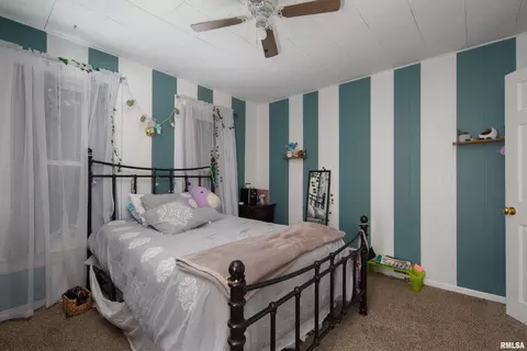 1025 14th Ave, Moline, IL 61265 photo 18