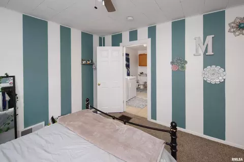 1025 14th Ave, Moline, IL 61265 photo 17