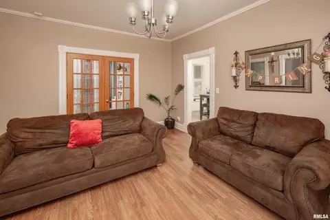 1025 14th Ave, Moline, IL 61265 photo 25