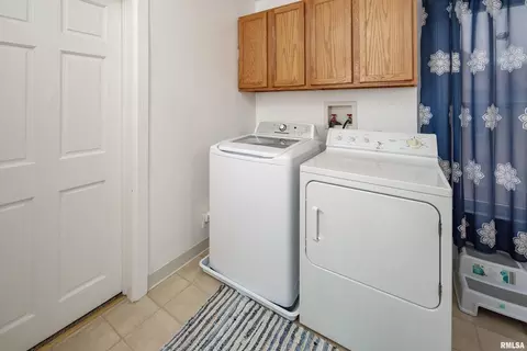 1025 14th Ave, Moline, IL 61265 photo 15