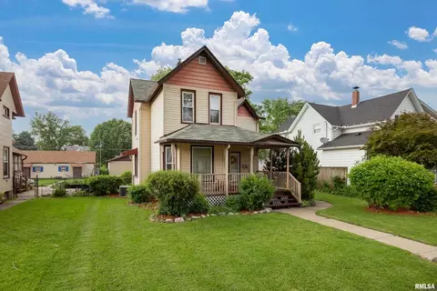 1025 14th Ave, Moline, IL 61265 photo 3