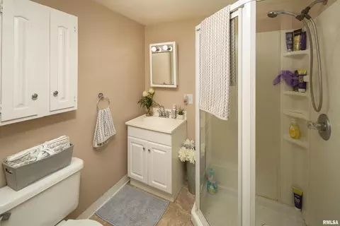 1025 14th Ave, Moline, IL 61265 photo 22