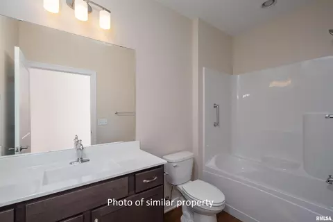 2324 13th St, Silvis, IL 61282 photo 17