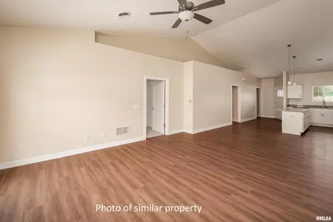 2324 13th St, Silvis, IL 61282 photo 11