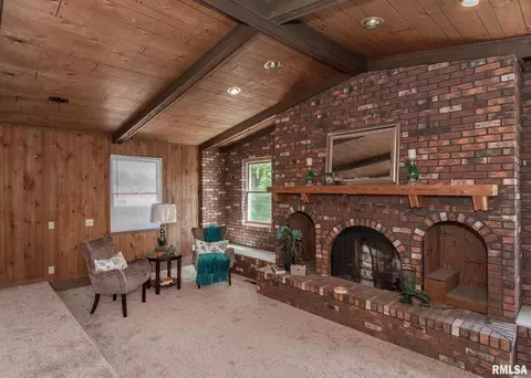 1405 11th St, Silvis, IL 61282 photo 13