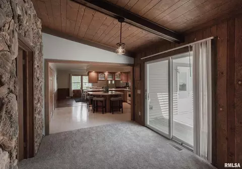 1405 11th St, Silvis, IL 61282 photo 16
