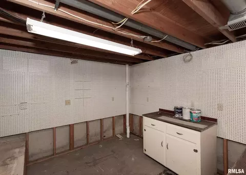1405 11th St, Silvis, IL 61282 photo 31