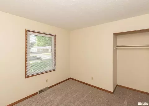 1405 11th St, Silvis, IL 61282 photo 22