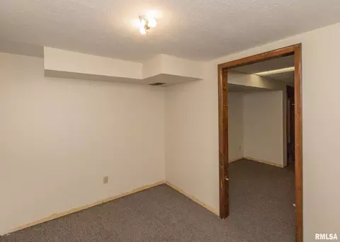 1405 11th St, Silvis, IL 61282 photo 29