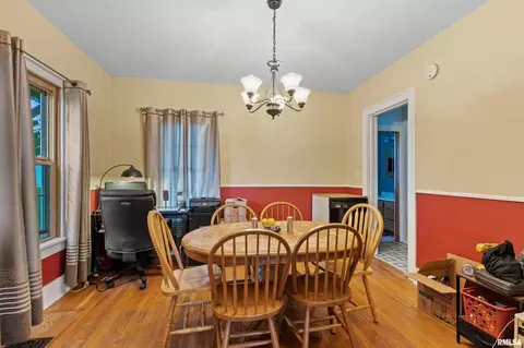 20530 Brady St, Davenport, IA 52806 photo 8