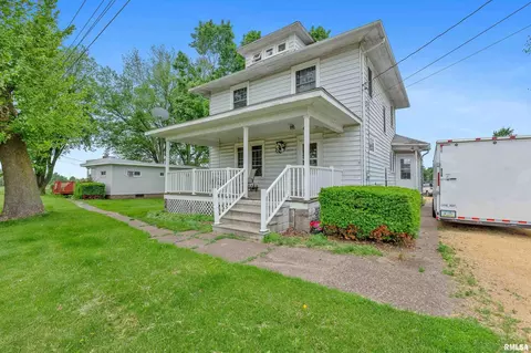 20530 Brady St, Davenport, IA 52806 photo 4