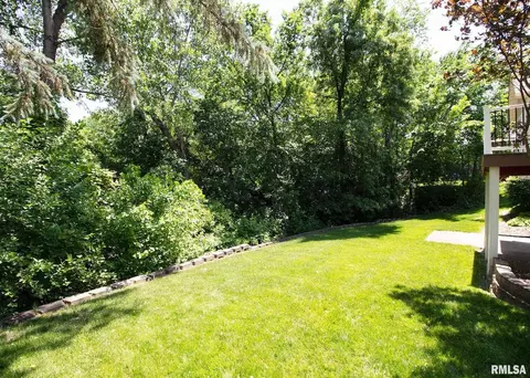3402 79th St, Moline, IL 61265 photo 32