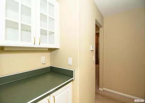 3402 79th St, Moline, IL 61265 photo 7