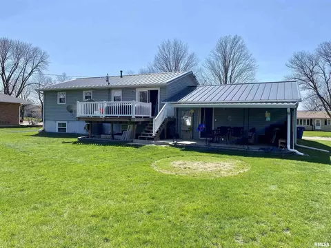 114 12th Ave, Dewitt, IA 52742 photo 4