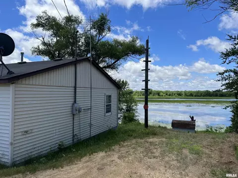 23662 Riverfront Dr, Fulton, IL 61252 photo 8