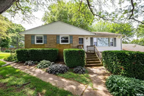 314 Oak St, Andover, IL 61233 photo 2