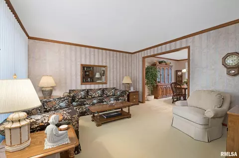 3406 76th St, Moline, IL 61265 photo 6