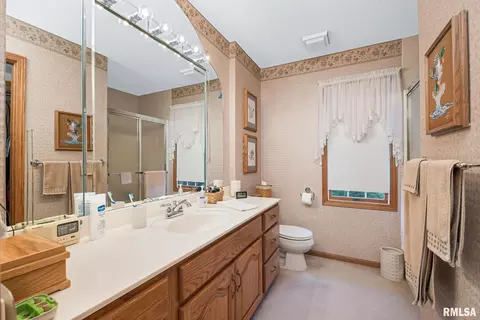 3406 76th St, Moline, IL 61265 photo 24