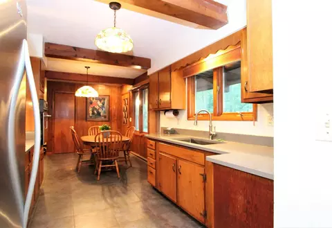 20832 White Oaks Rd, Morrison, IL 61270 photo 3