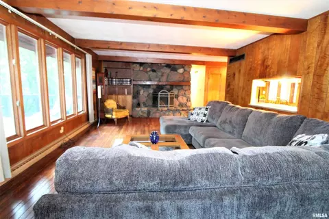 20832 White Oaks Rd, Morrison, IL 61270 photo 11
